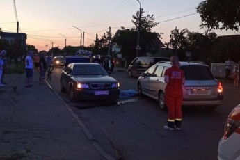 У Луцьку під колесами авто загинув велосипедист (фото)