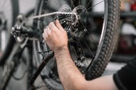 У Луцьку планують відкрити безплатні пункти ремонту велосипедів