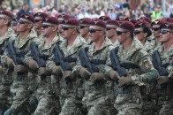 На репетиції параду до Дня Незалежності військові скандували матюкливу кричалку про Путіна (відео)