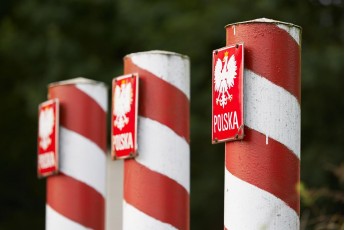 Чому українці активно їдуть на роботу в Польщу та які воєводства найкращі для життя
